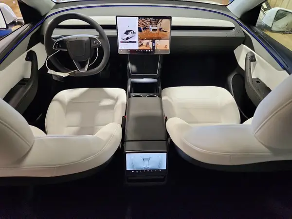 7SAYGDEE5TA581978 2026 TESLA MODEL Y - Image 8