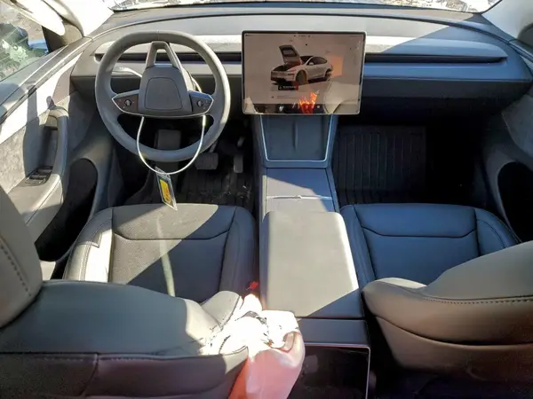 7SAYGDEE5TA585982 2026 TESLA MODEL Y - Image 8