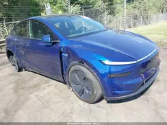 7SAYGDEE5TA634274 2026 TESLA MODEL Y