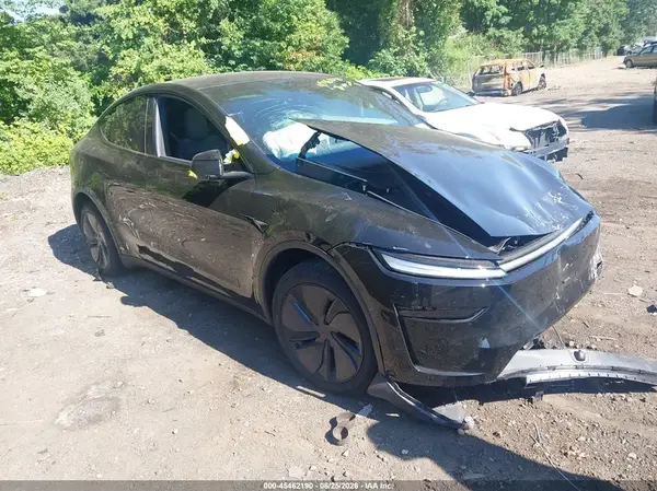 7SAYGDEE5TA666321 2026 TESLA MODEL Y - Image 1