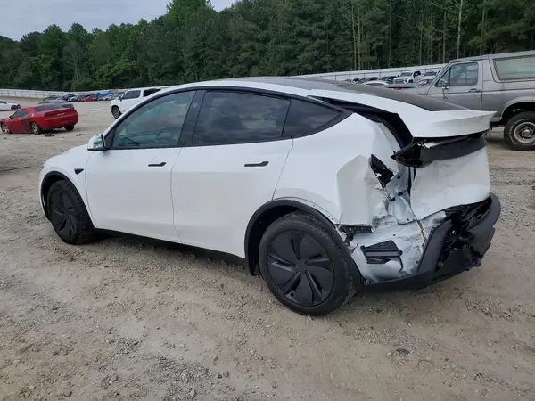 7SAYGDEE5TA671101 2026 TESLA MODEL Y - Image 2