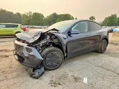 7SAYGDEE5TA705912 2026 TESLA MODEL Y