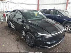 7SAYGDEE5TA726047 2026 TESLA MODEL Y