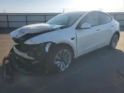 7SAYGDEE5TF329151 2026 TESLA MODEL Y