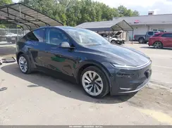 7SAYGDEE5TF330686 2026 TESLA MODEL Y