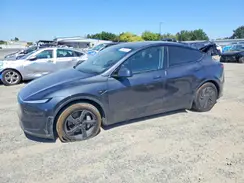 7SAYGDEE5TF355328 2026 TESLA MODEL Y