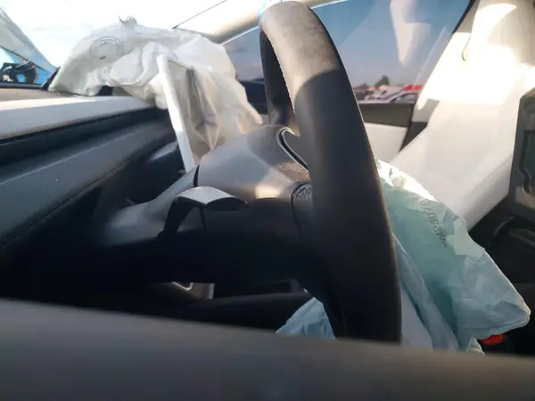 7SAYGDEE5TF358987 2026 TESLA MODEL Y - Image 8