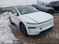 7SAYGDEE5TF363557 2026 TESLA MODEL Y