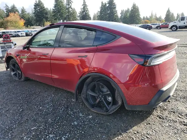 7SAYGDEE5TF370959 2026 TESLA MODEL Y - Image 2