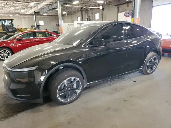 7SAYGDEE5TF396185 2026 TESLA MODEL Y - Image 1