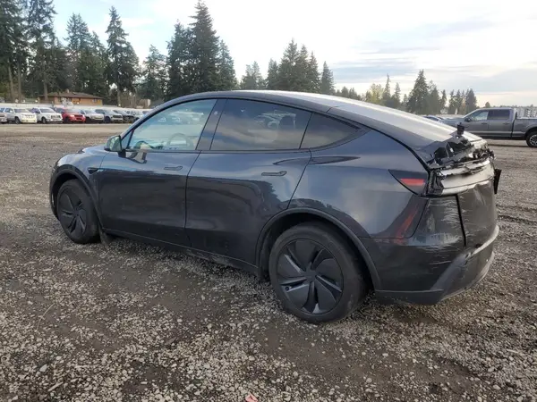 7SAYGDEE5TF396722 2026 TESLA MODEL Y - Image 2