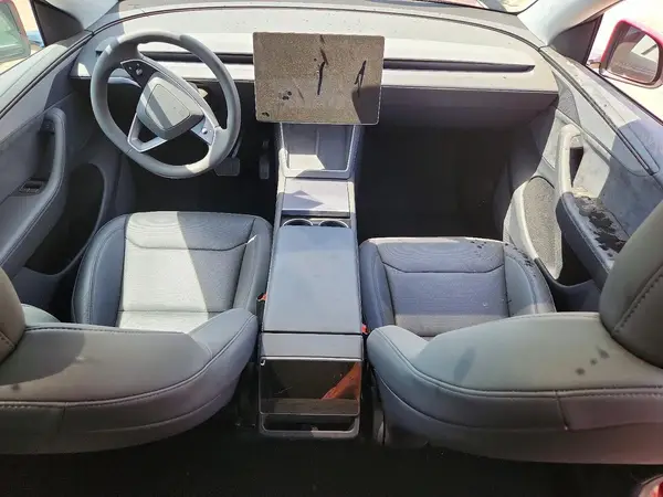 7SAYGDEE5TF397692 2026 TESLA MODEL Y - Image 8