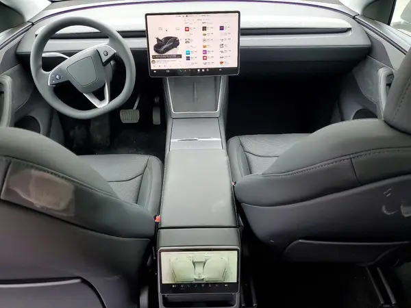 7SAYGDEE5TF415298 2026 TESLA MODEL Y - Image 8