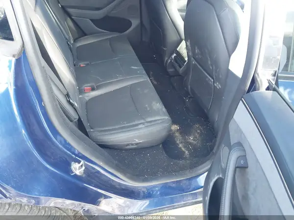7SAYGDEE5TF421800 2026 TESLA MODEL Y - Image 8