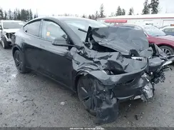 7SAYGDEE5TF427130 2026 TESLA MODEL Y