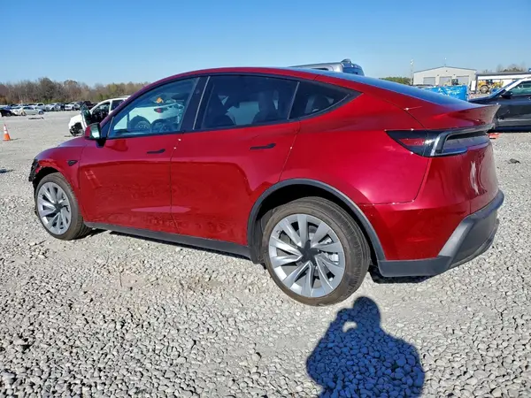 7SAYGDEE5TF430335 2026 TESLA MODEL Y - Image 2