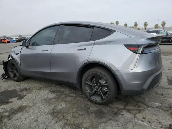 7SAYGDEE5TF432974 2026 TESLA MODEL Y - Image 2
