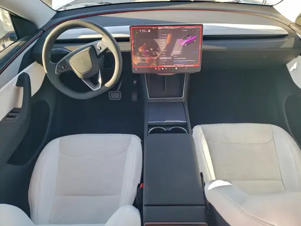 7SAYGDEE5TF453629 2026 TESLA MODEL Y - Image 8