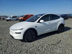 7SAYGDEE5TF461858 2026 TESLA MODEL Y