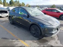 7SAYGDEE5TF545078 2026 TESLA MODEL Y