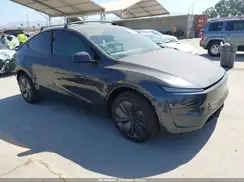 7SAYGDEE5TF570224 2026 TESLA MODEL Y