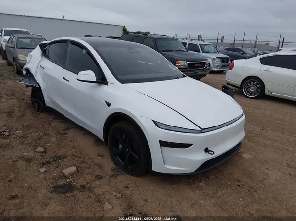 7SAYGDEE5TF586746 2026 TESLA MODEL Y - Image 1