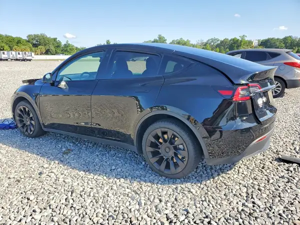 7SAYGDEE6NA005917 2022 TESLA MODEL Y - Image 2