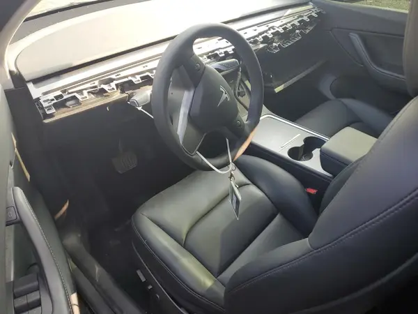 7SAYGDEE6NA006596 2022 TESLA MODEL Y - Image 8