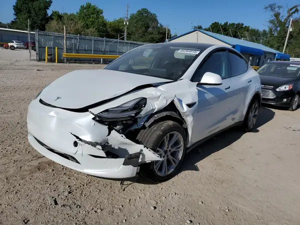 7SAYGDEE6NA013094 2022 TESLA MODEL Y - Image 1