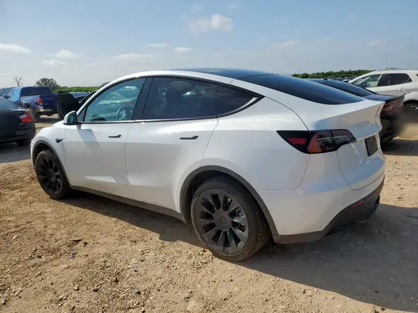 7SAYGDEE6NA020675 2022 TESLA MODEL Y - Image 2