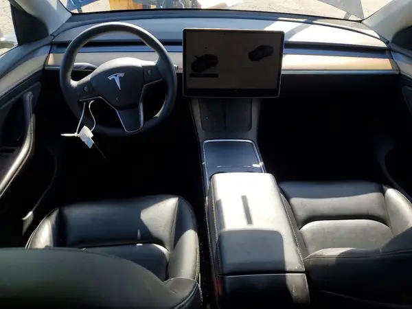 7SAYGDEE6NA020725 2022 TESLA MODEL Y - Image 8