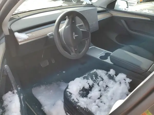 7SAYGDEE6NA020952 2022 TESLA MODEL Y - Image 8