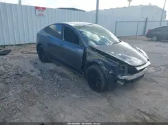 7SAYGDEE6NA021907 2022 TESLA MODEL Y
