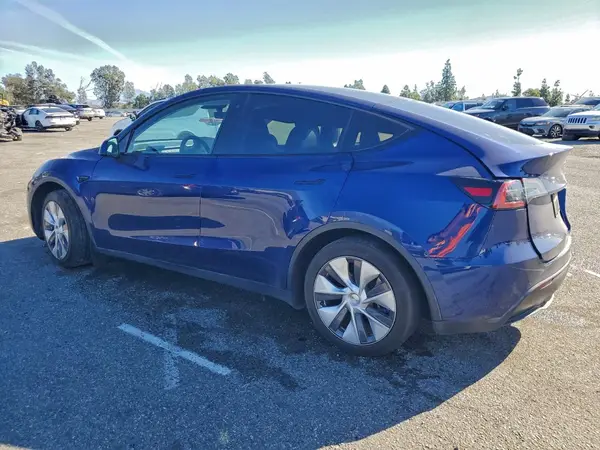 7SAYGDEE6NA022300 2022 TESLA MODEL Y - Image 2