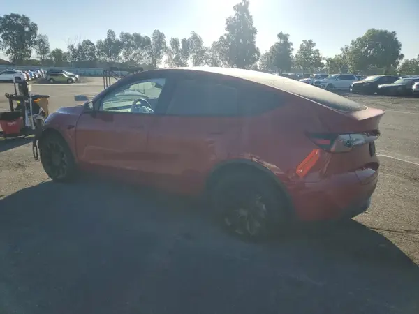7SAYGDEE6NA022507 2022 TESLA MODEL Y - Image 2