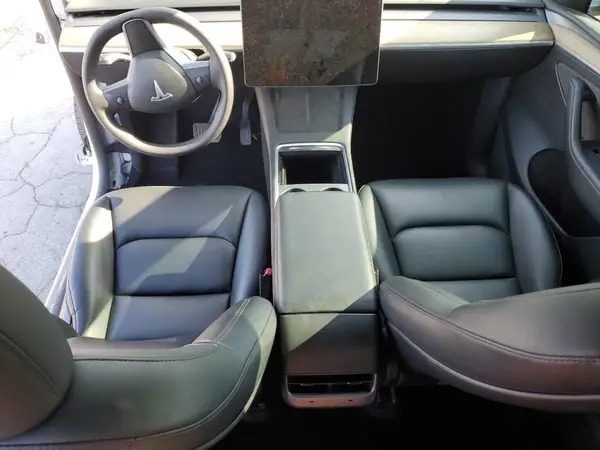 7SAYGDEE6NA022832 2022 TESLA MODEL Y - Image 8