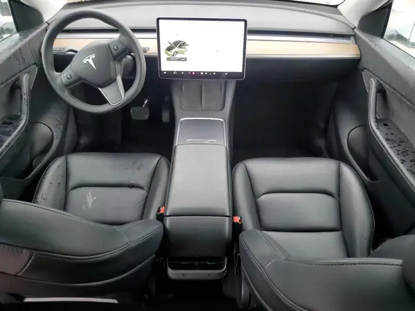 7SAYGDEE6NF308568 2022 TESLA MODEL Y - Image 8