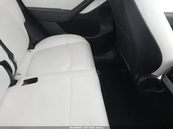 7SAYGDEE6NF310420 2022 TESLA MODEL Y - Image 8