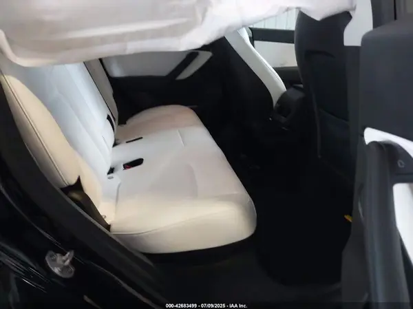 7SAYGDEE6NF315231 2022 TESLA MODEL Y - Image 8