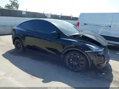 7SAYGDEE6NF315665 2022 TESLA MODEL Y