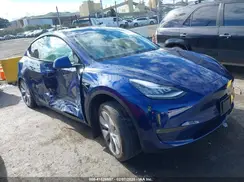 7SAYGDEE6NF318372 2022 TESLA MODEL Y