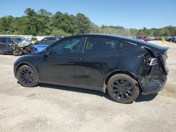 7SAYGDEE6NF321742 2022 TESLA MODEL Y - Image 2