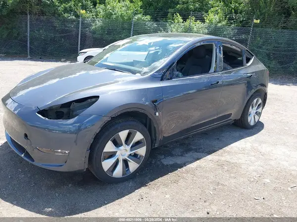 7SAYGDEE6NF324155 2022 TESLA MODEL Y - Image 2