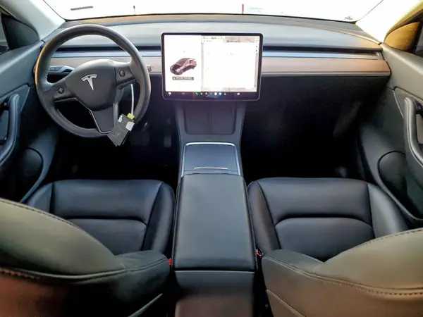 7SAYGDEE6NF331395 2022 TESLA MODEL Y - Image 8