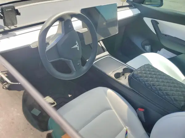 7SAYGDEE6NF339593 2022 TESLA MODEL Y - Image 8
