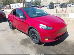 7SAYGDEE6NF351811 2022 TESLA MODEL Y