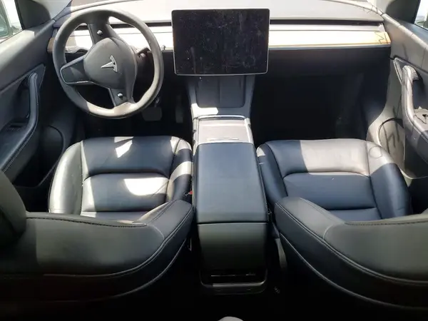 7SAYGDEE6NF358144 2022 TESLA MODEL Y - Image 8