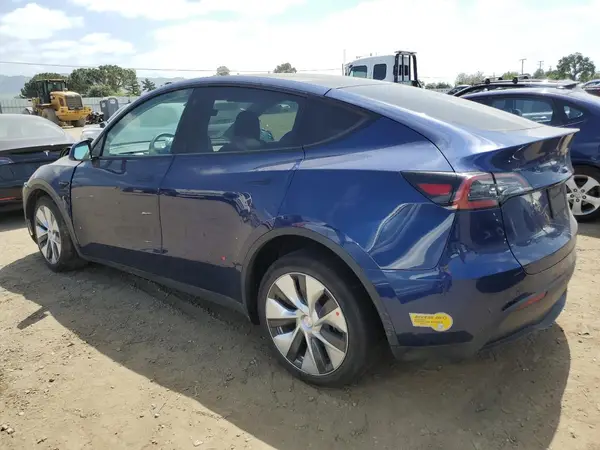 7SAYGDEE6NF369354 2022 TESLA MODEL Y - Image 2