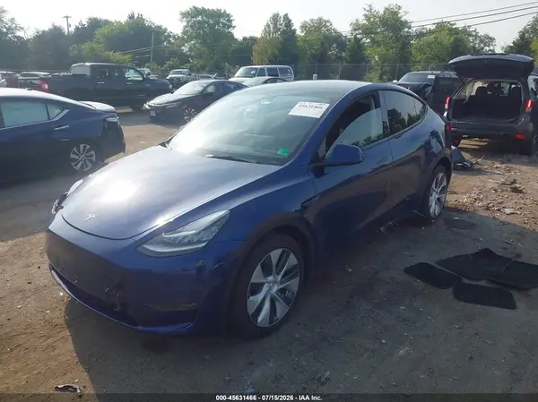 7SAYGDEE6NF372867 2022 TESLA MODEL Y - Image 2