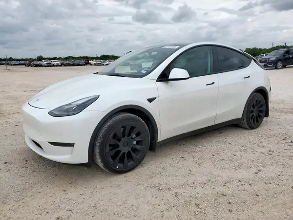 7SAYGDEE6NF401008 2022 TESLA MODEL Y - Image 1